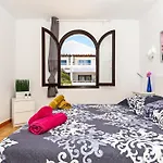 Casa Ayram With Private Terrace & Pool Next To