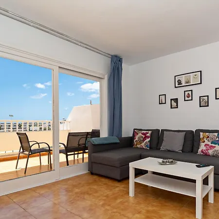 Casa Ayram With Private Terrace & Pool Next To 아파트